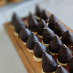 CATERING PARA 225 PERSONAS